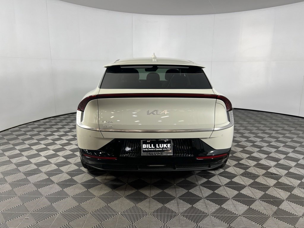 Used 2024 Kia EV6 Wind w/ Wind Technology Package image 8