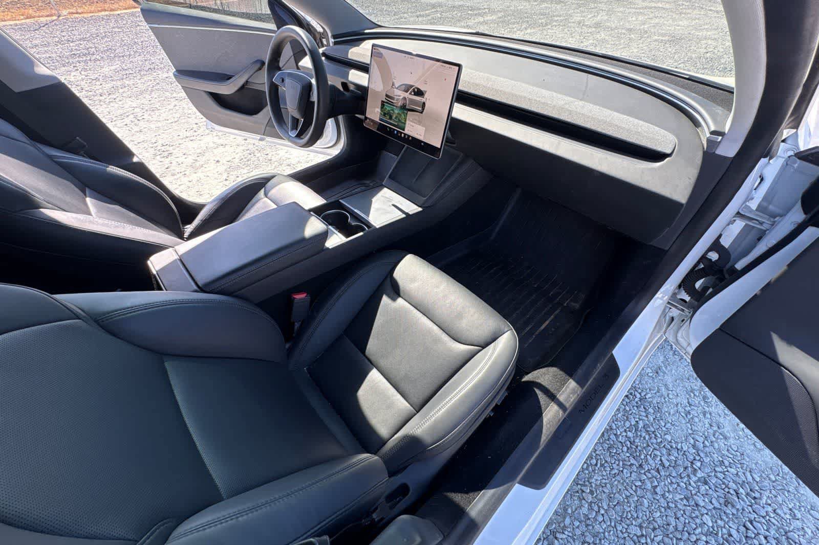 Used 2024 Tesla Model 3 Standard Range RWD image 17