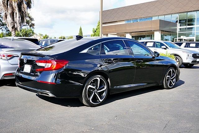 Used 2021 Honda Accord Sport image 8