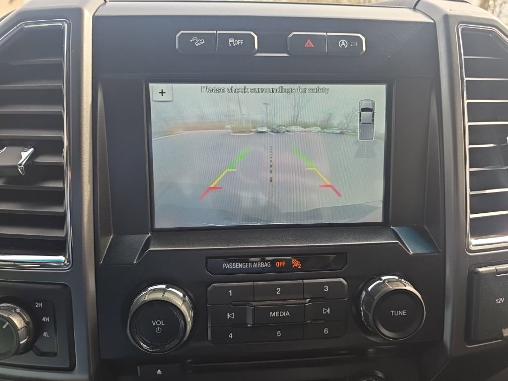 Used 2017 Ford F150 XLT w/ Equipment Group 302A Luxury AWD/4WD image 30