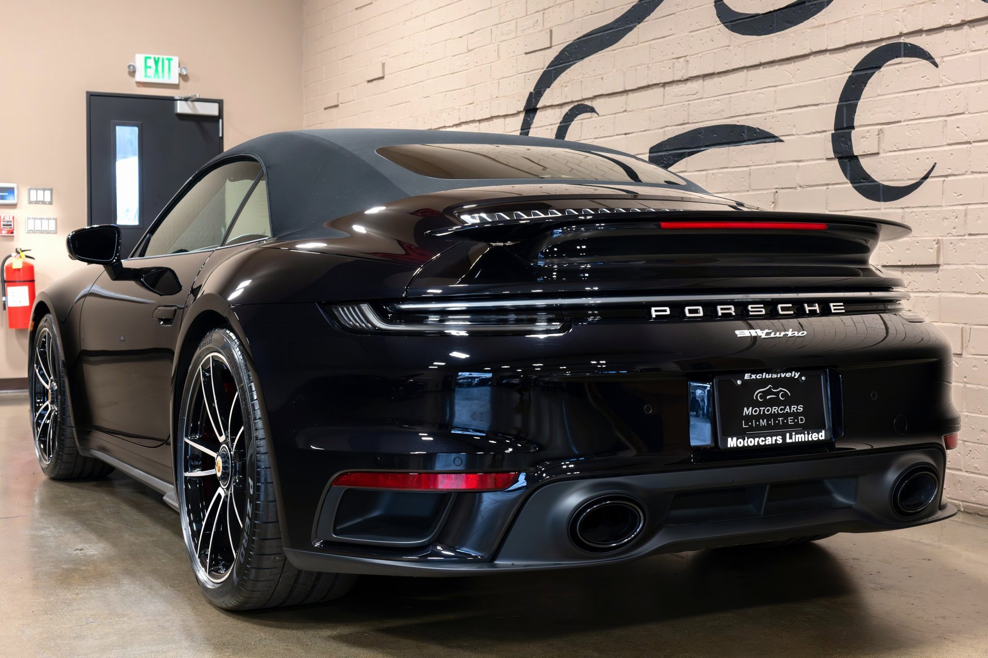 Used 2024 Porsche 911 Turbo image 14