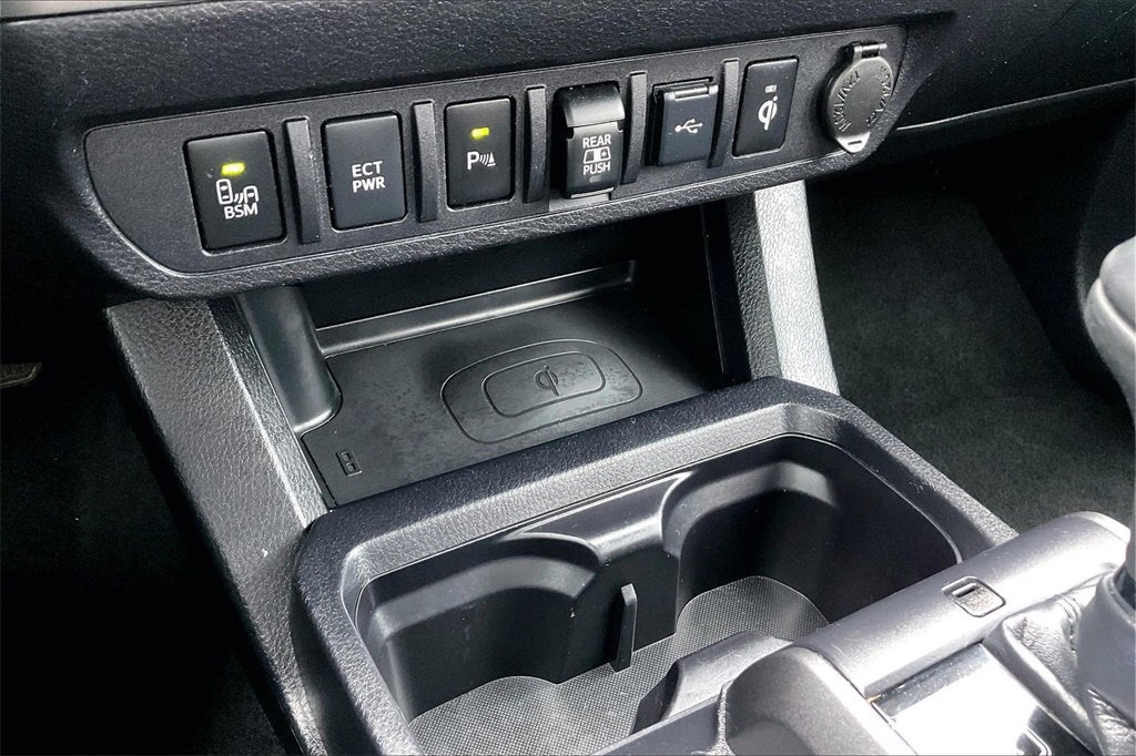 Used 2021 Toyota Tacoma TRD Off-Road w/ TRD Premium Off Road Package image 24