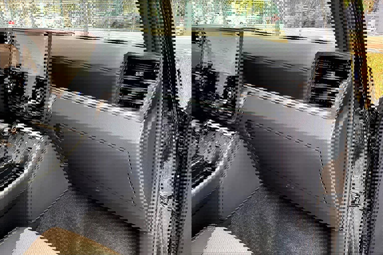 Used 2024 Lexus GX 550 image 16