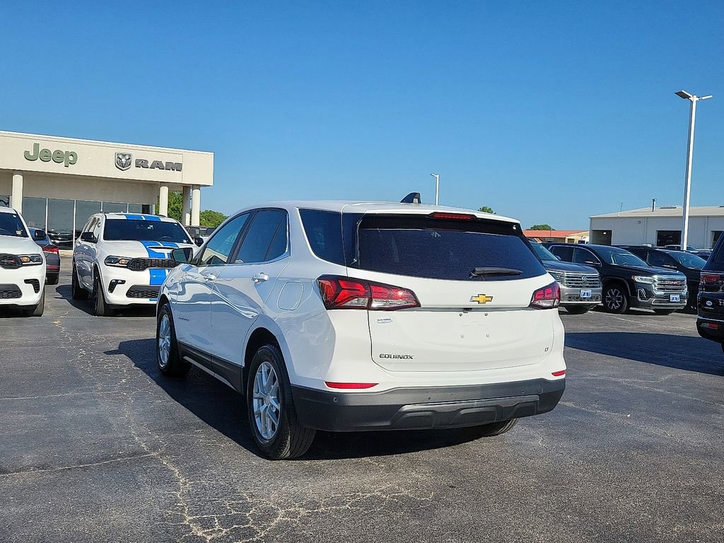 Used 2023 Chevrolet Equinox LT image 4