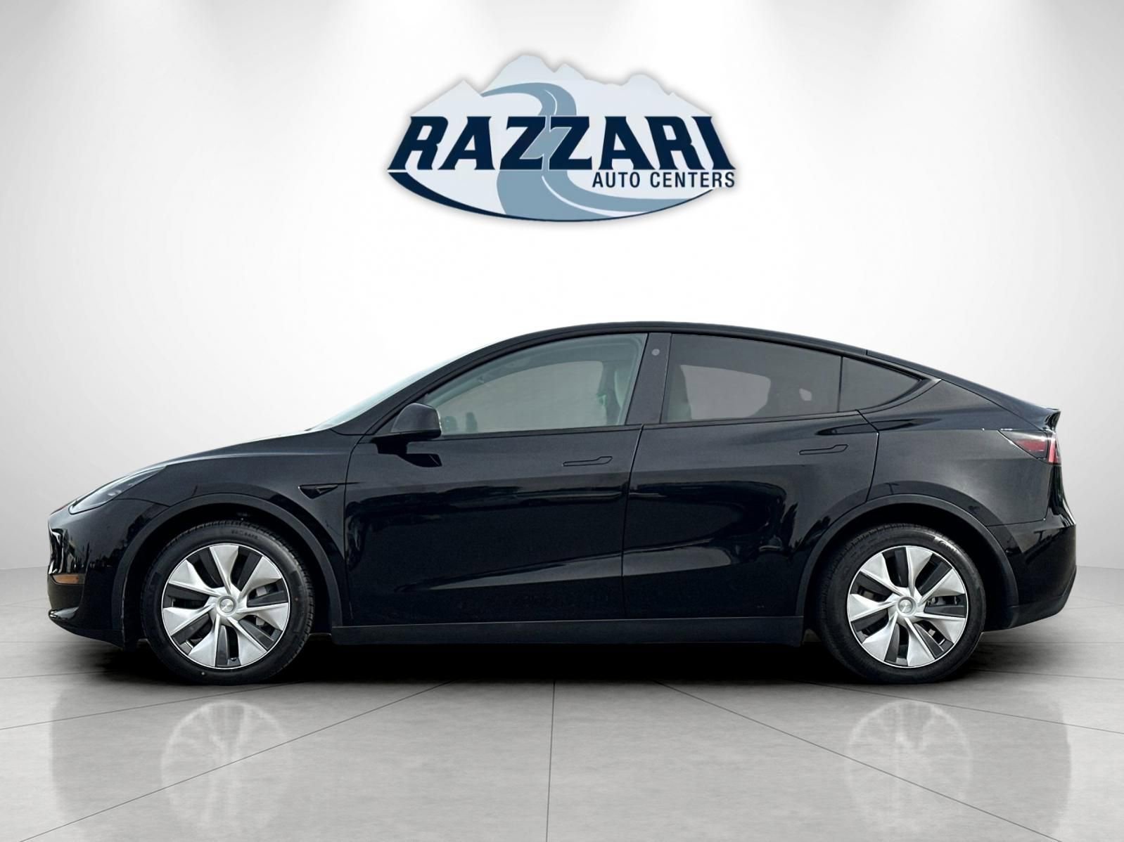 Used 2023 Tesla Model Y Long Range image 6