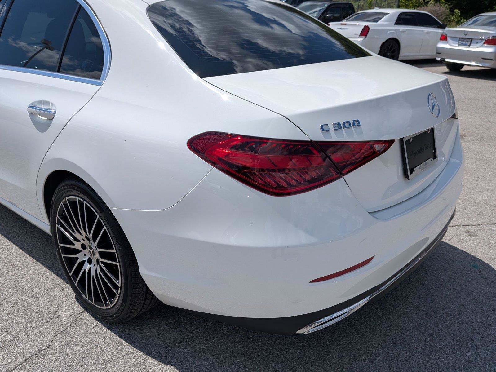 Used 2022 Mercedes-Benz C 300 Sedan image 12