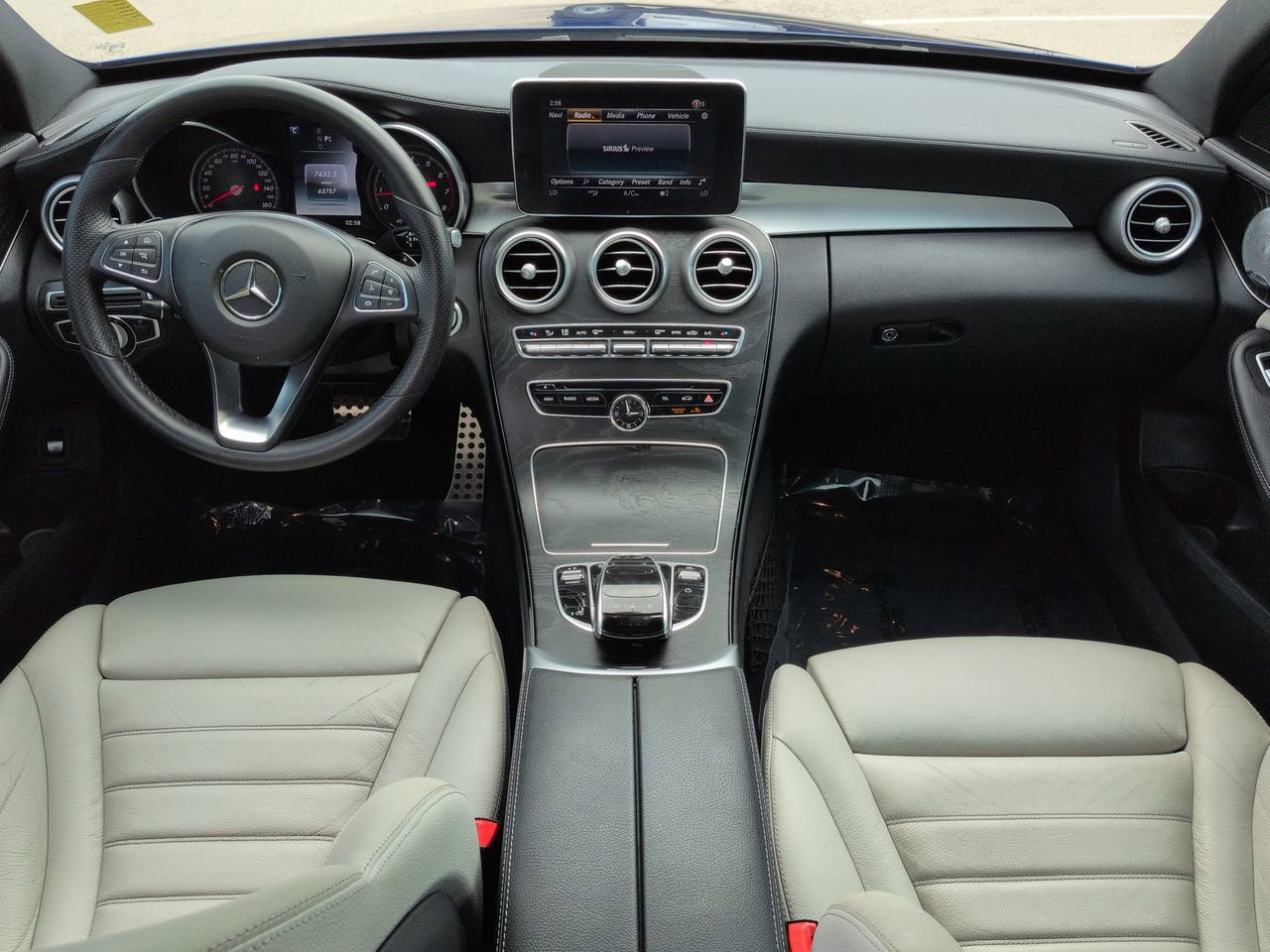 Used 2017 Mercedes-Benz C 300 4MATIC Sedan image 14