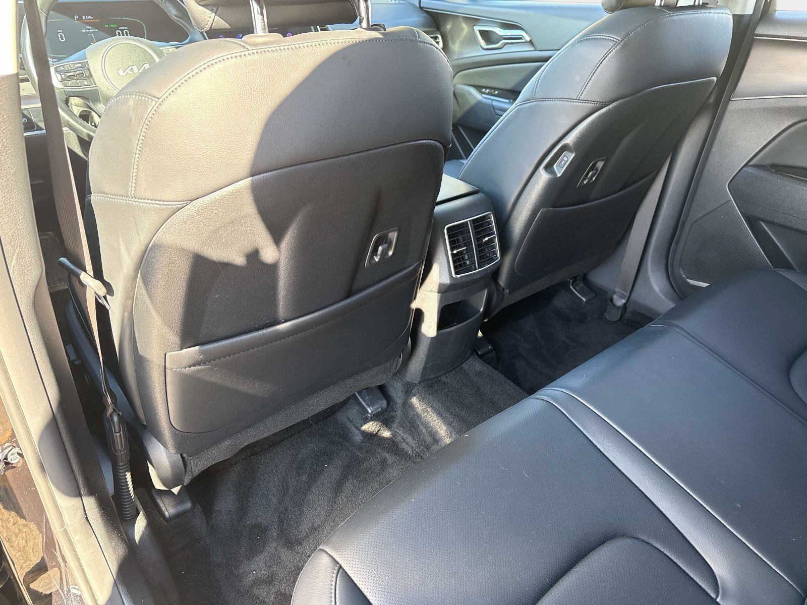 Used 2023 Kia Sportage EX w/ EX Premium Package image 14