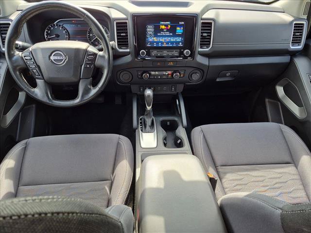 Used 2022 Nissan Frontier SV RWD image 16
