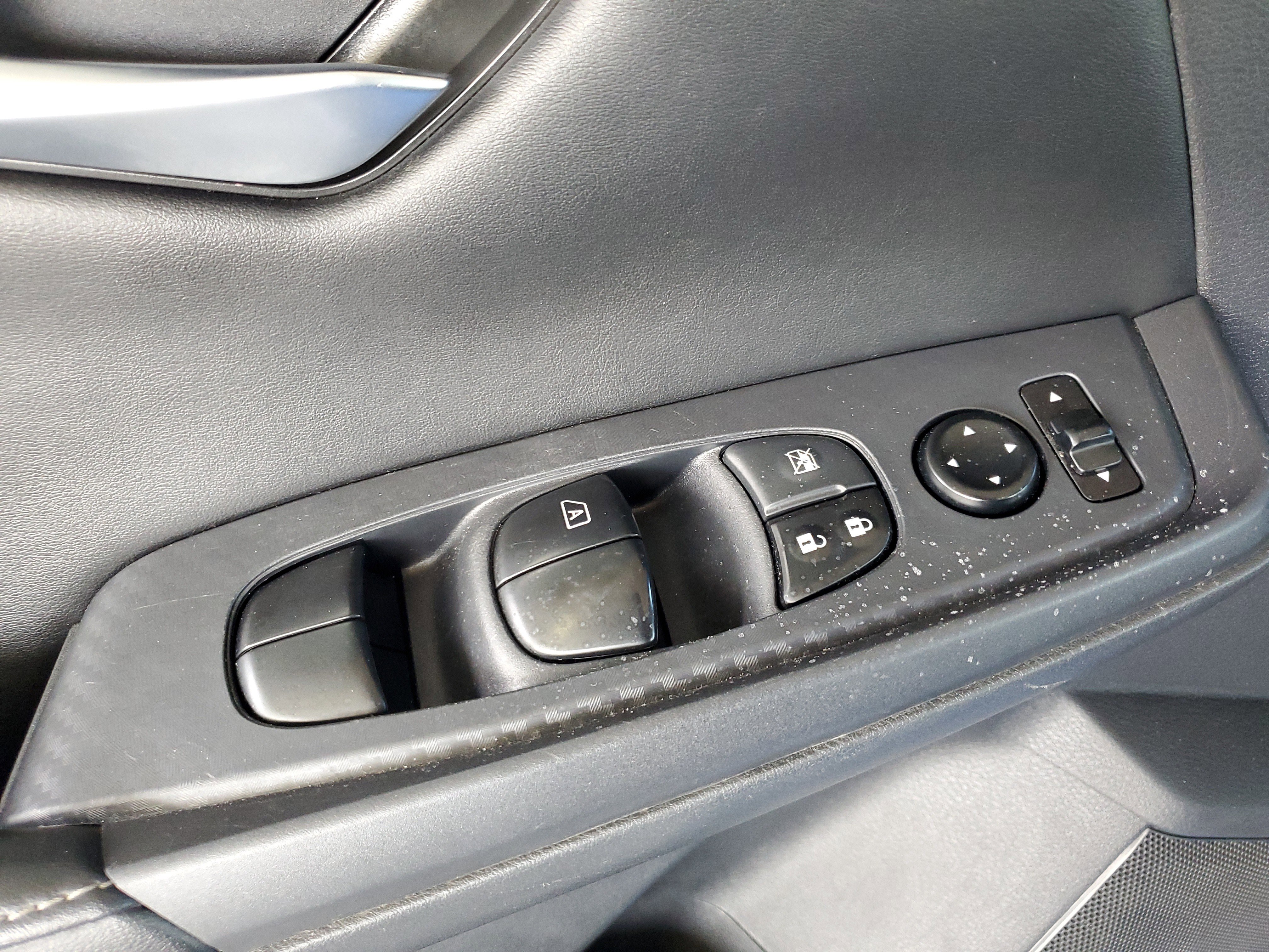 Used 2024 Nissan Sentra SV image 15