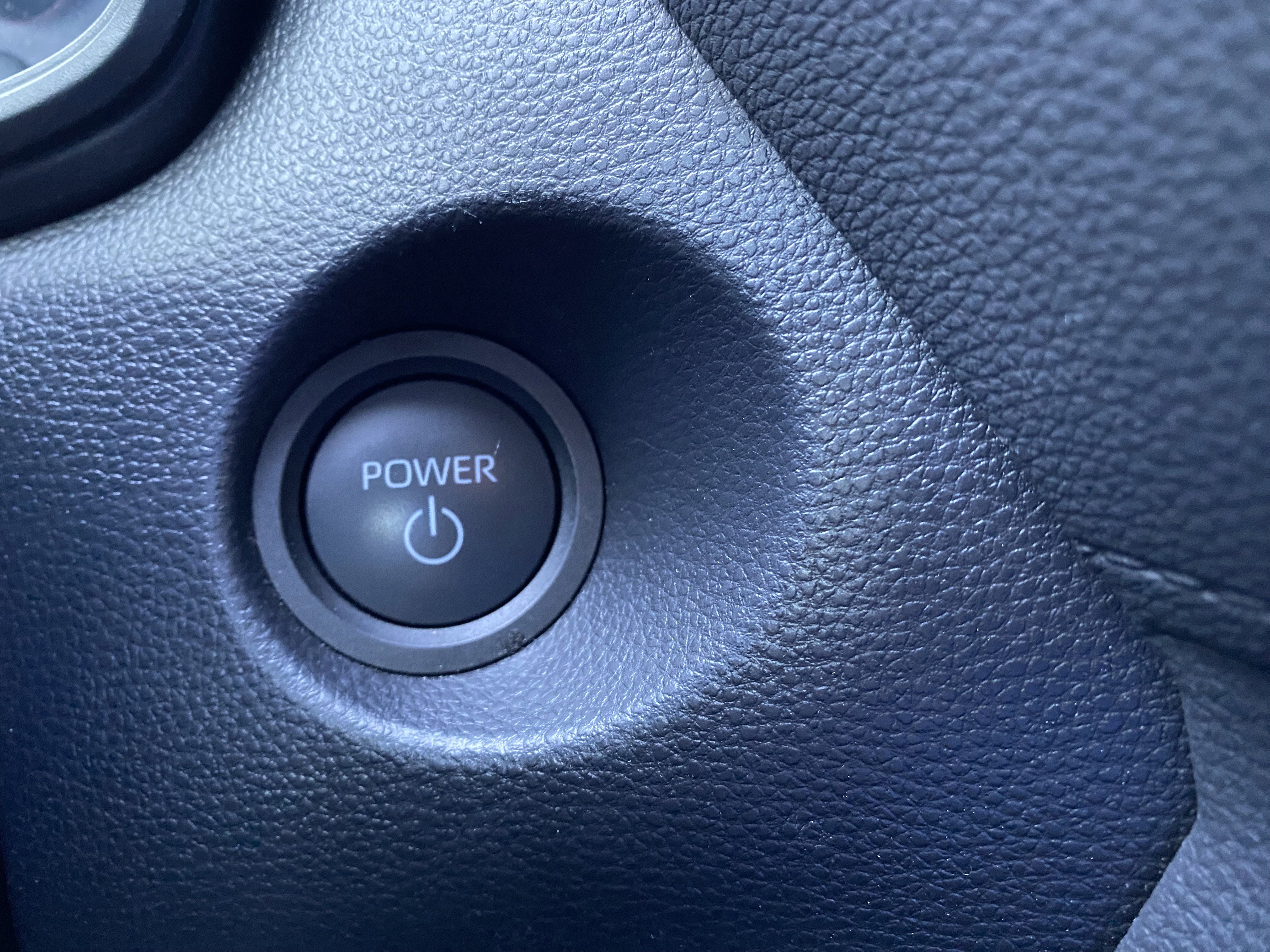 Used 2025 Toyota Corolla Cross AWD Hybrid image 25