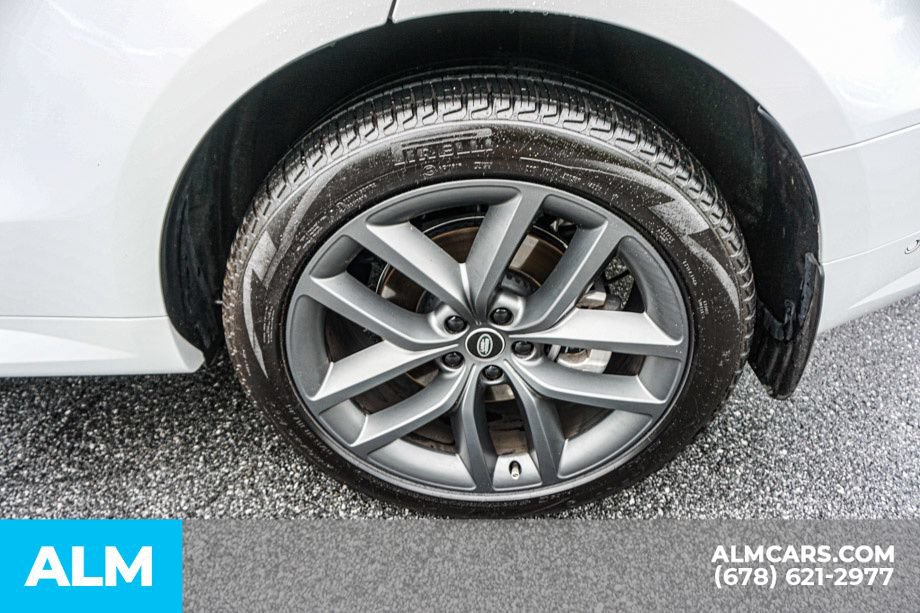 Used 2025 Land Rover Range Rover Sport Dynamic SE AWD/4WD image 16