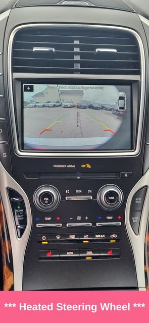 Used 2018 Lincoln MKX Select w/ Select Plus Package AWD/4WD image 4