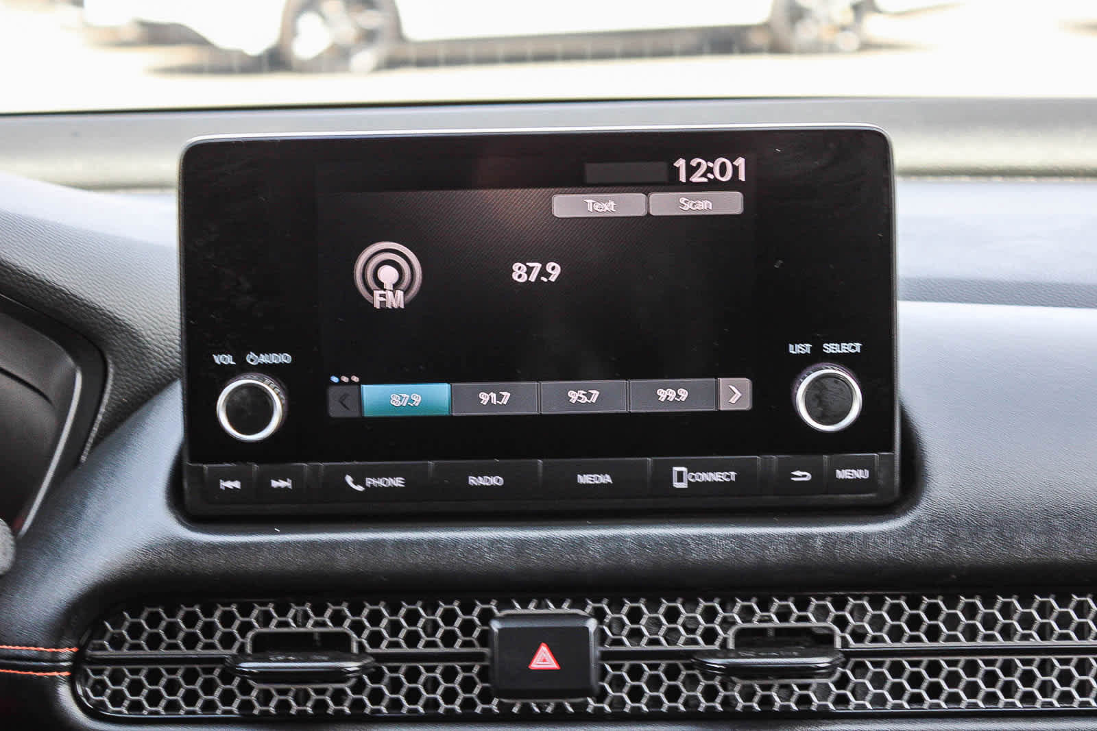 Certified 2024 Honda HR-V Sport image 14