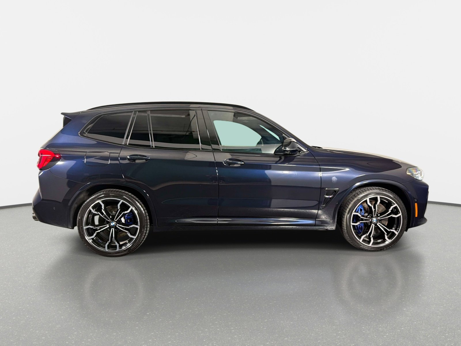 Used 2024 BMW X3 M AWD/4WD image 2