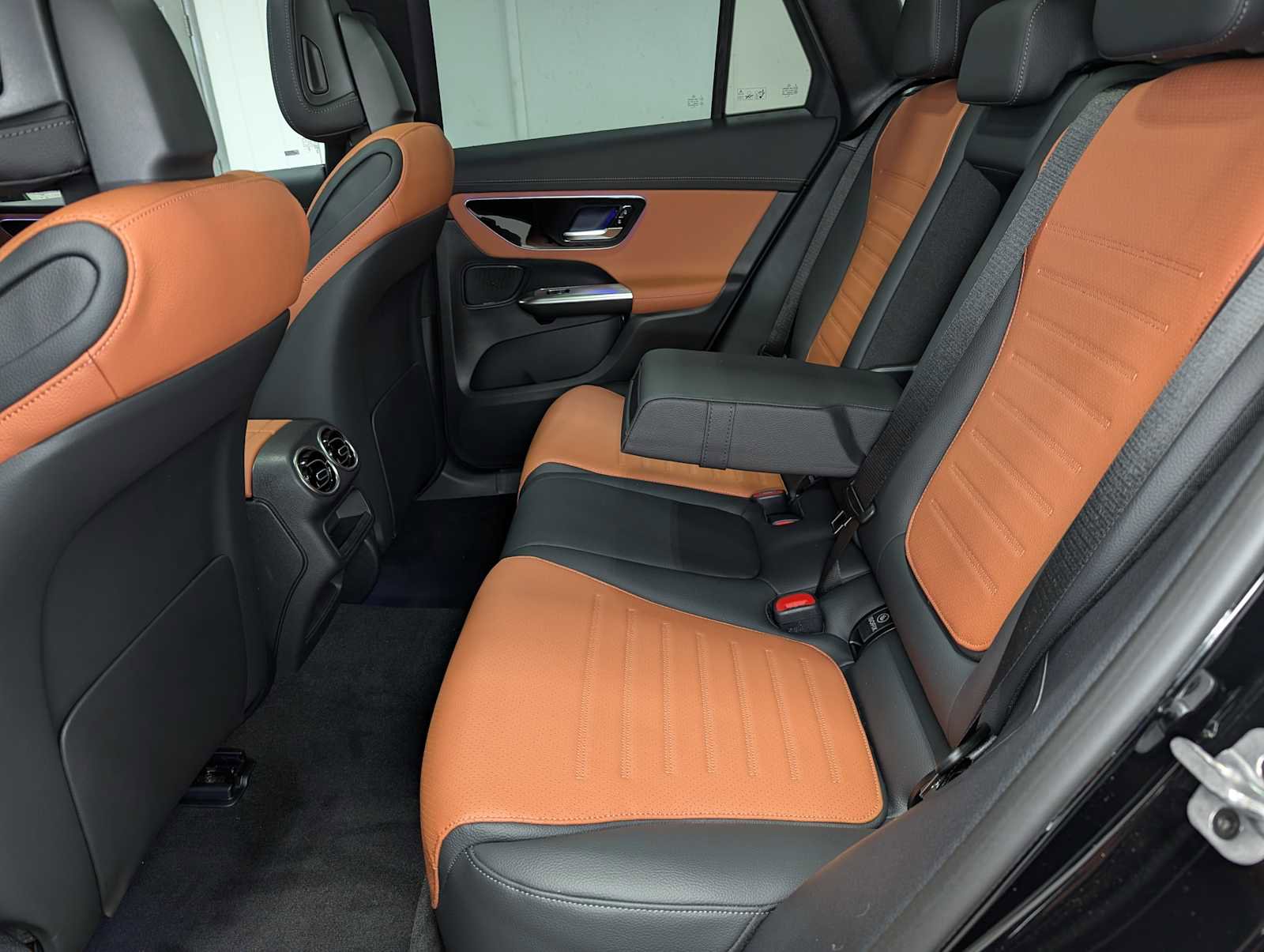 New 2026 Mercedes-Benz GLC 300 4MATIC image 21