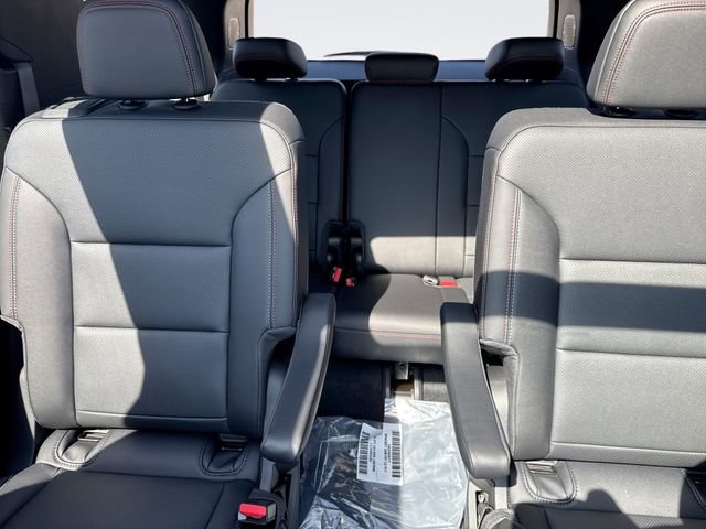 New 2026 Chevrolet Traverse Z71 w/ Driver Confidence Package image 23