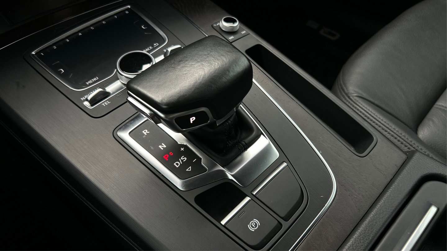 Used 2018 Audi Q5 2.0T Premium image 33