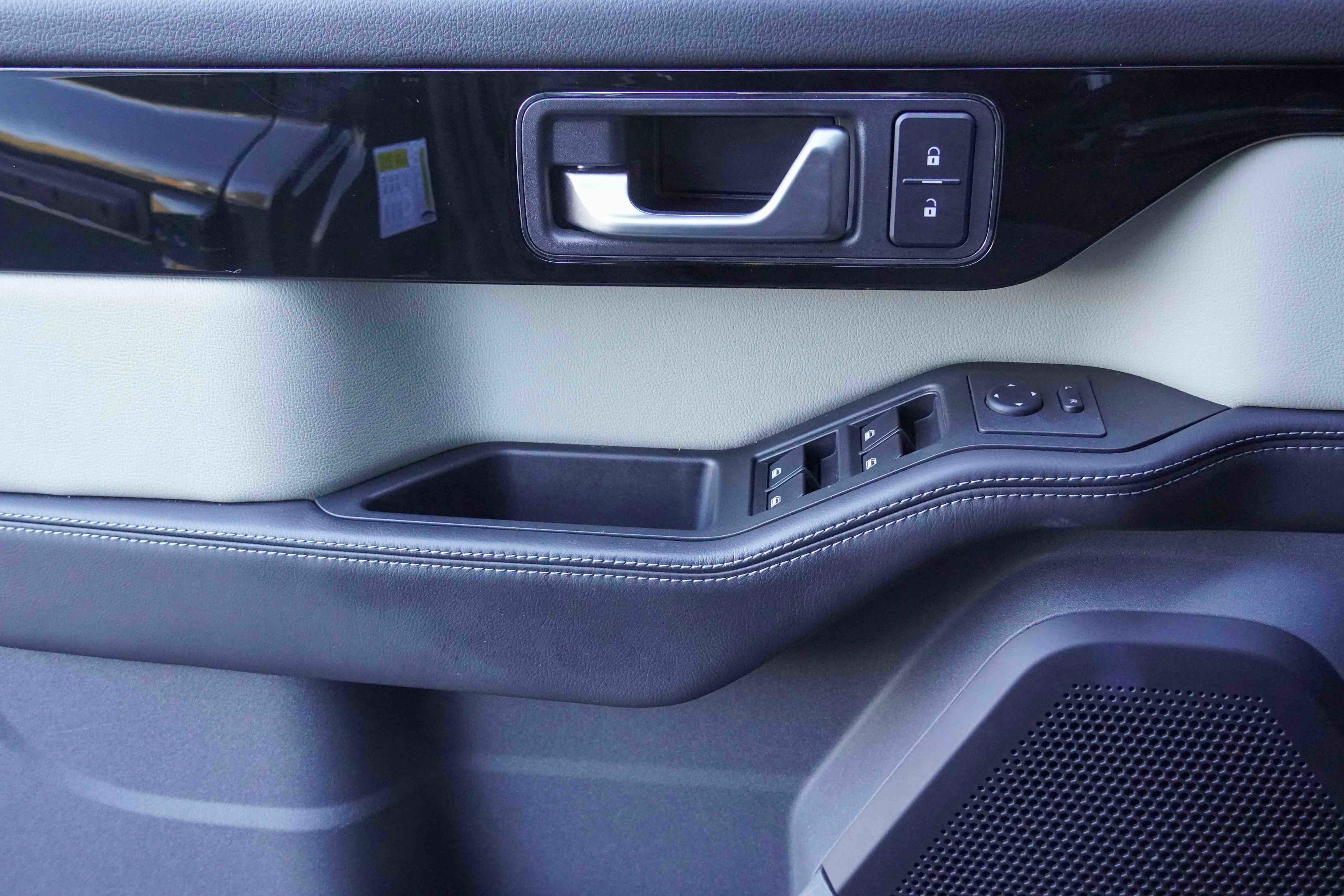 Used 2024 INEOS Grenadier image 19