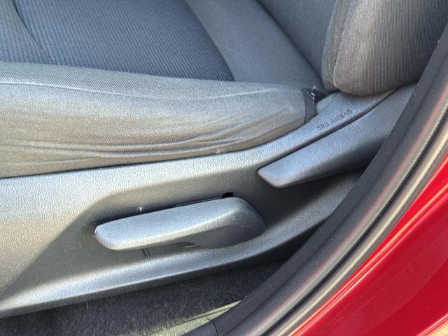 Used 2020 Toyota RAV4 LE w/ All Weather Liner Package image 21