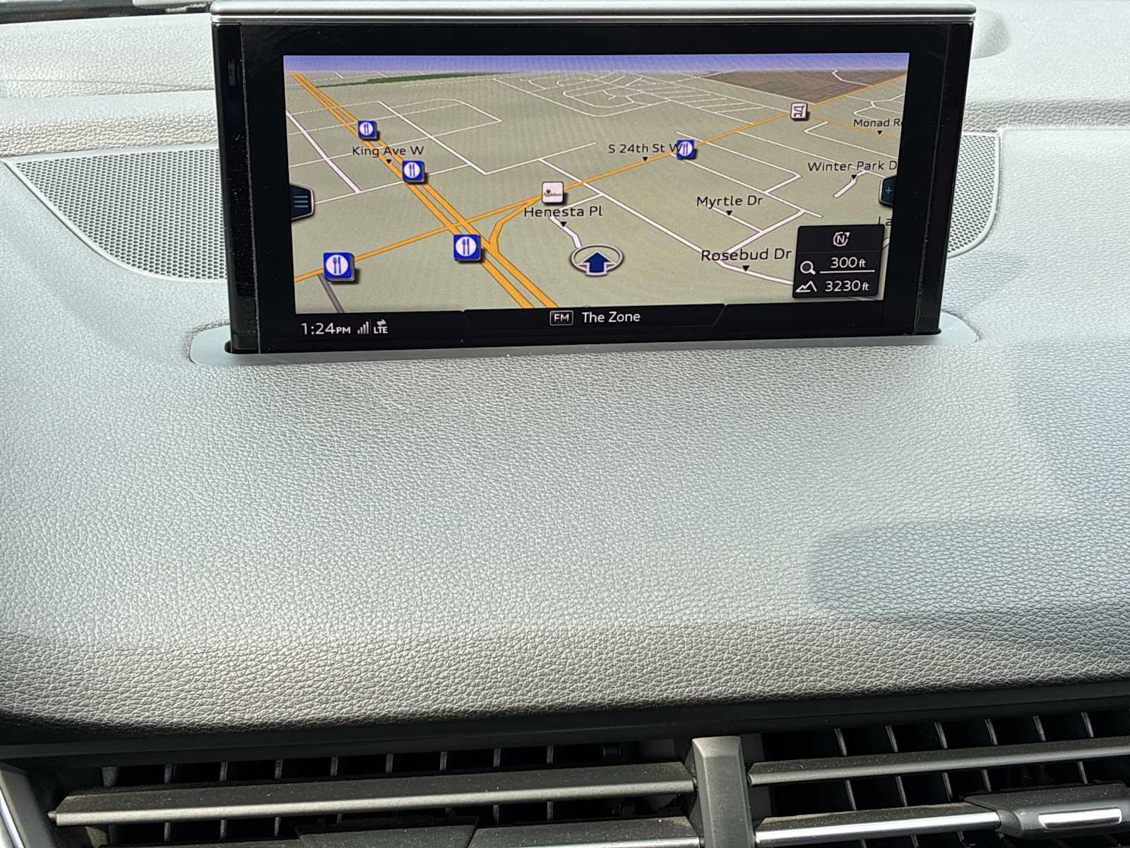 Used 2019 Audi Q7 3.0T Premium Plus w/ Premium Plus Package AWD/4WD image 19
