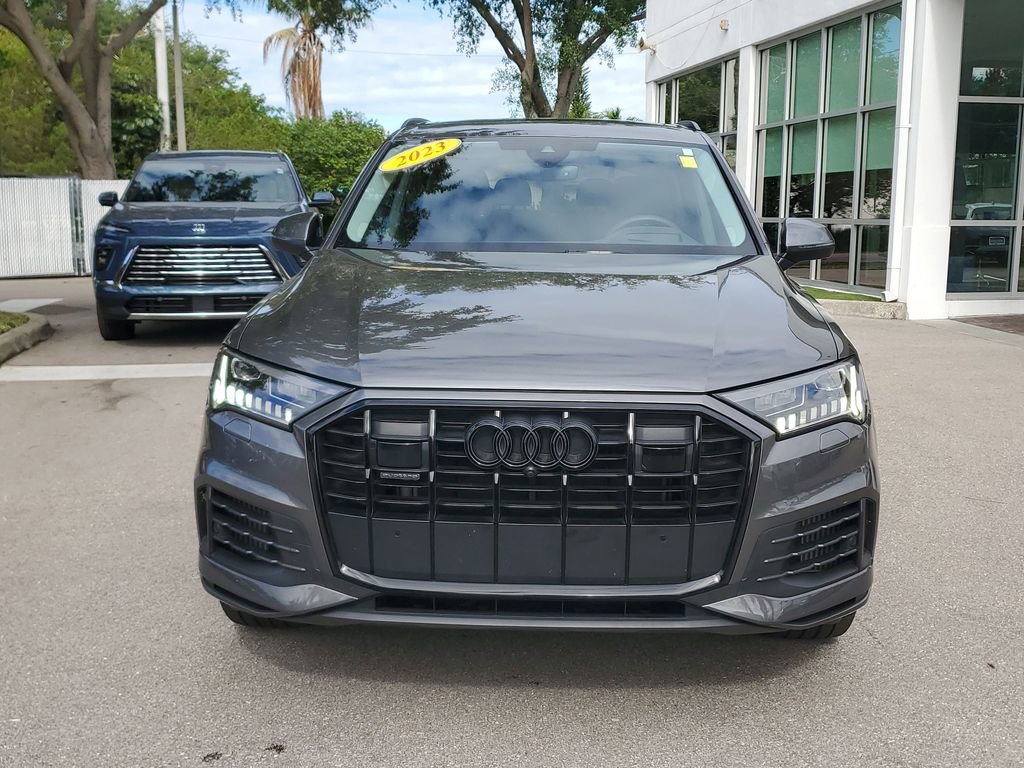 Used 2023 Audi Q7 3.0T Prestige image 8