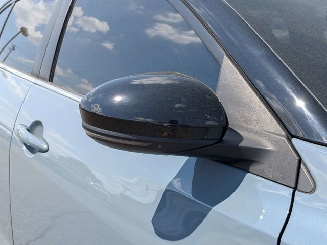 Used 2025 Nissan Sentra SR w/ Midnight Edition image 11