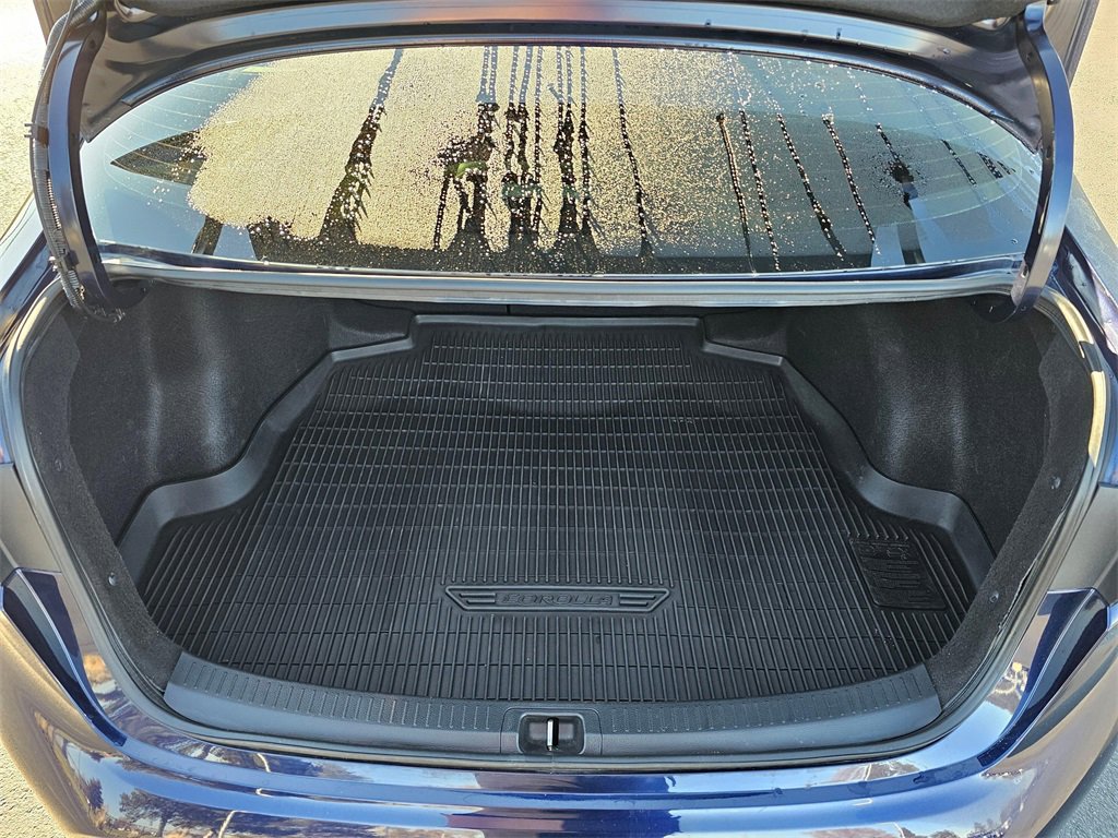 Used 2024 Toyota Corolla XSE image 48