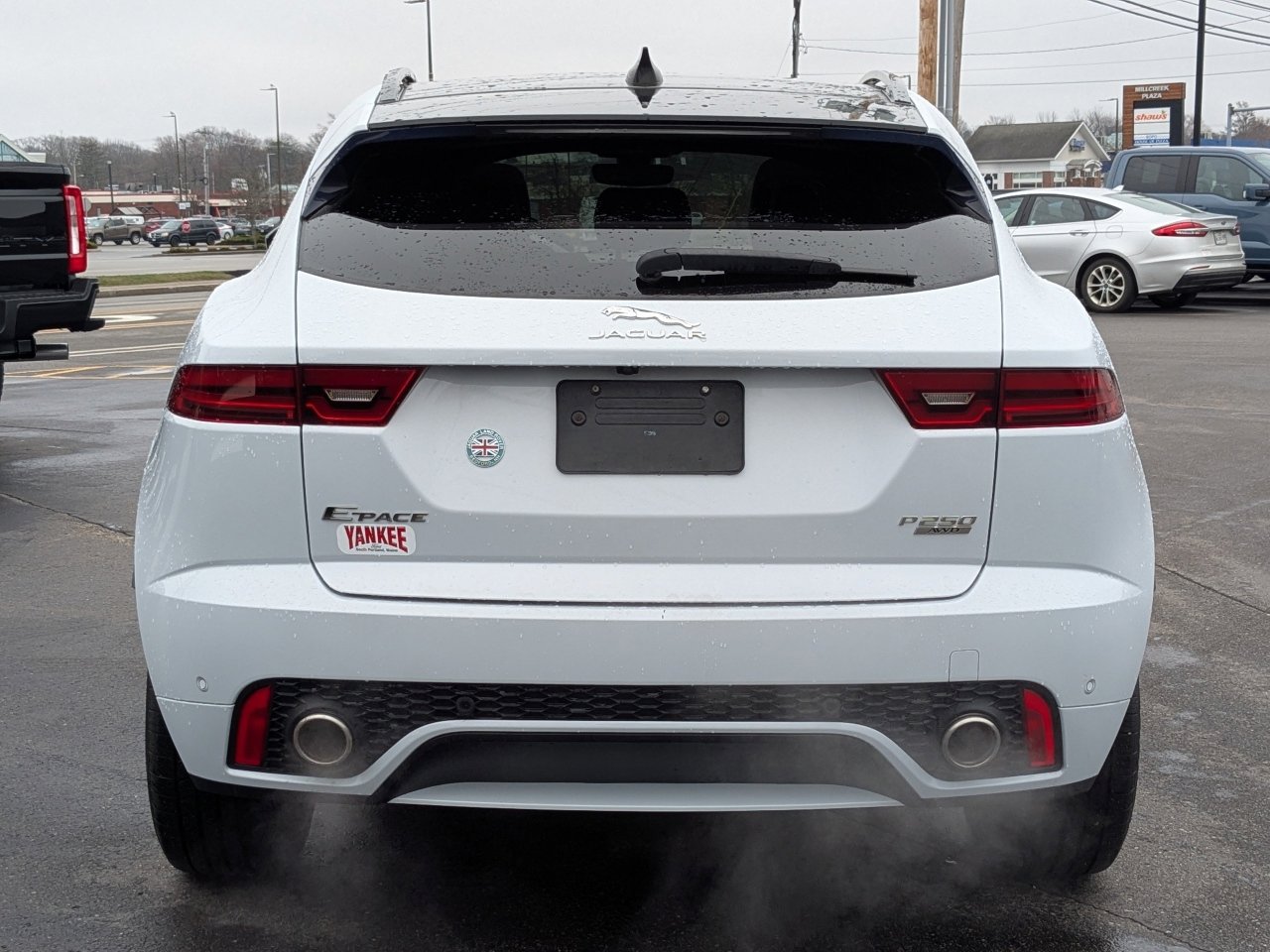 Used 2020 Jaguar E-PACE Checkered Flag image 5