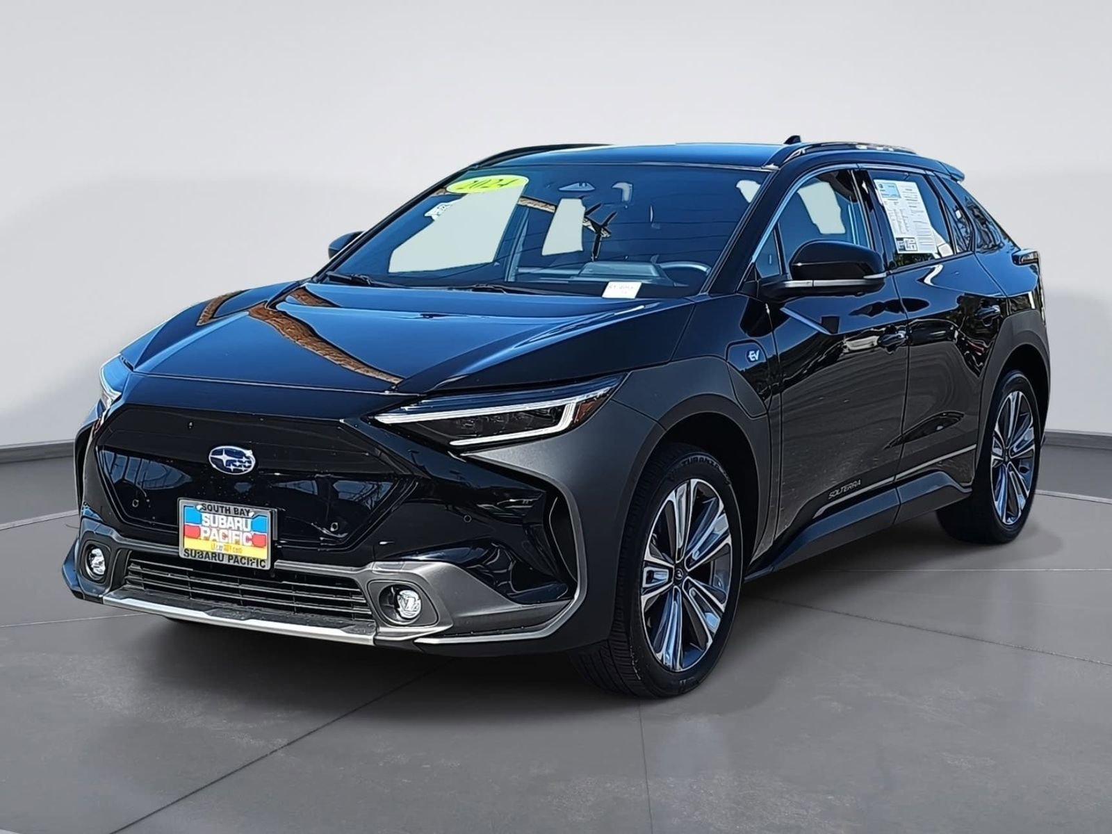 Used 2024 Subaru Solterra Touring w/ Touring Package image 7