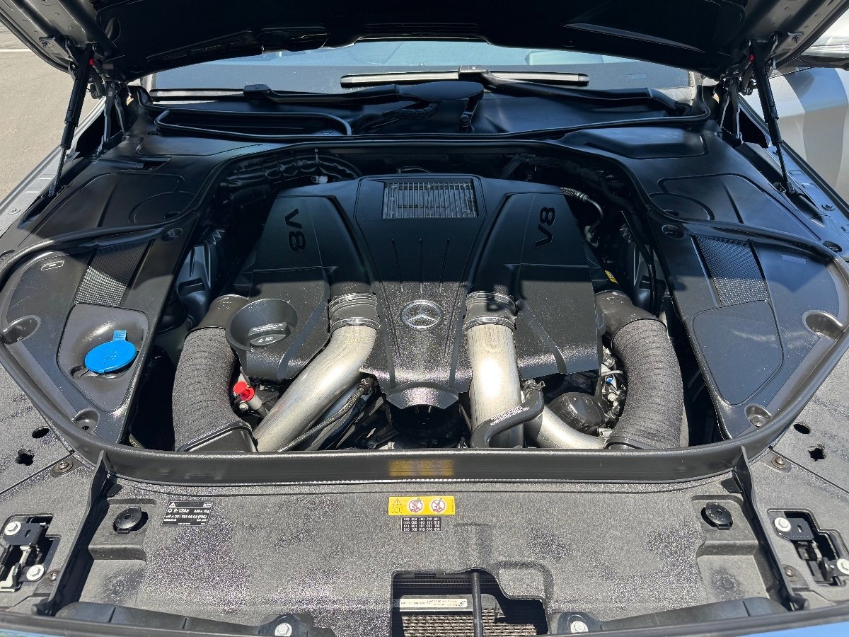 Used 2015 Mercedes-Benz S 550 Sedan w/ Sport Package image 23