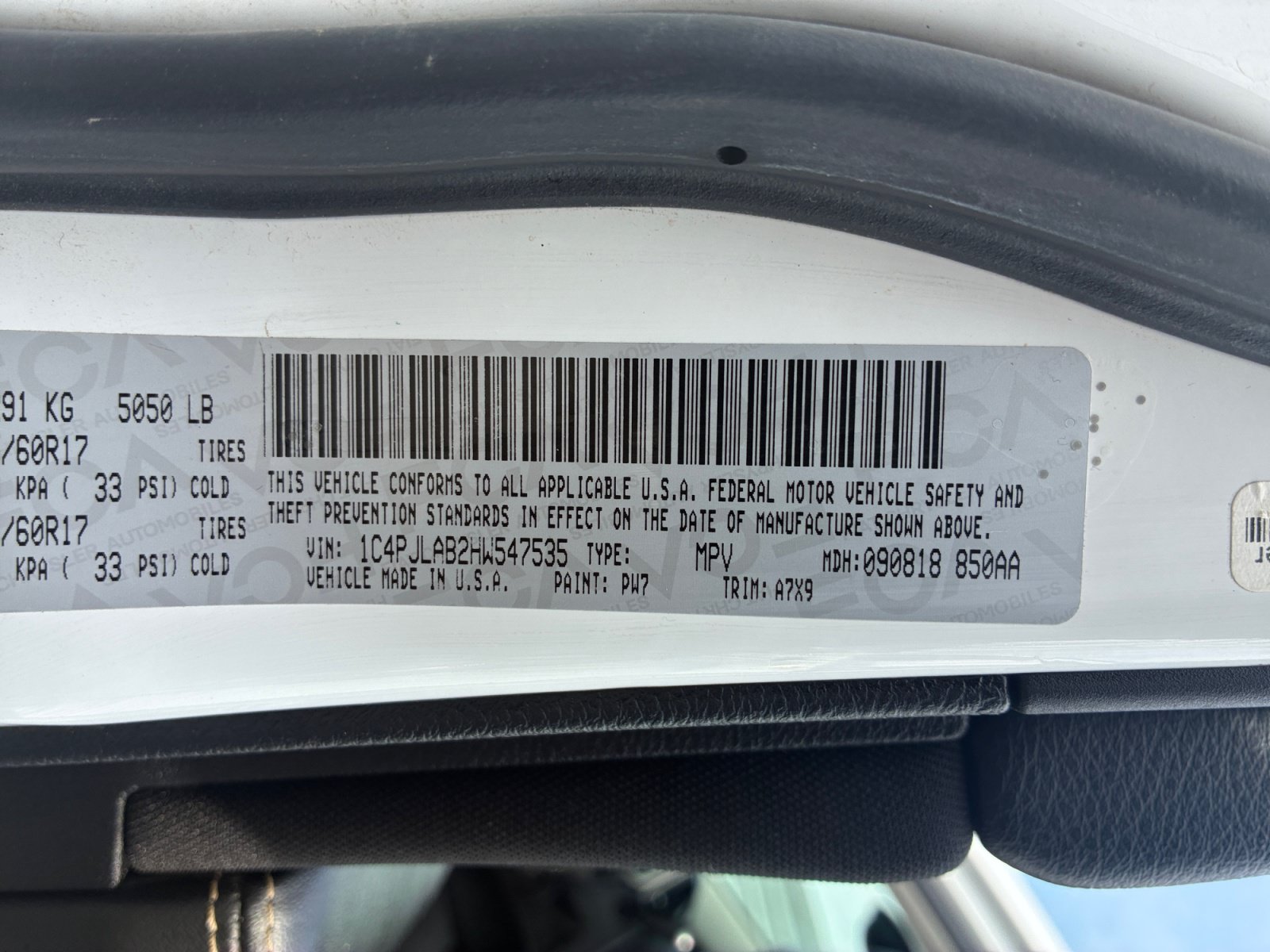 Used 2017 Jeep Cherokee Sport FWD image 34