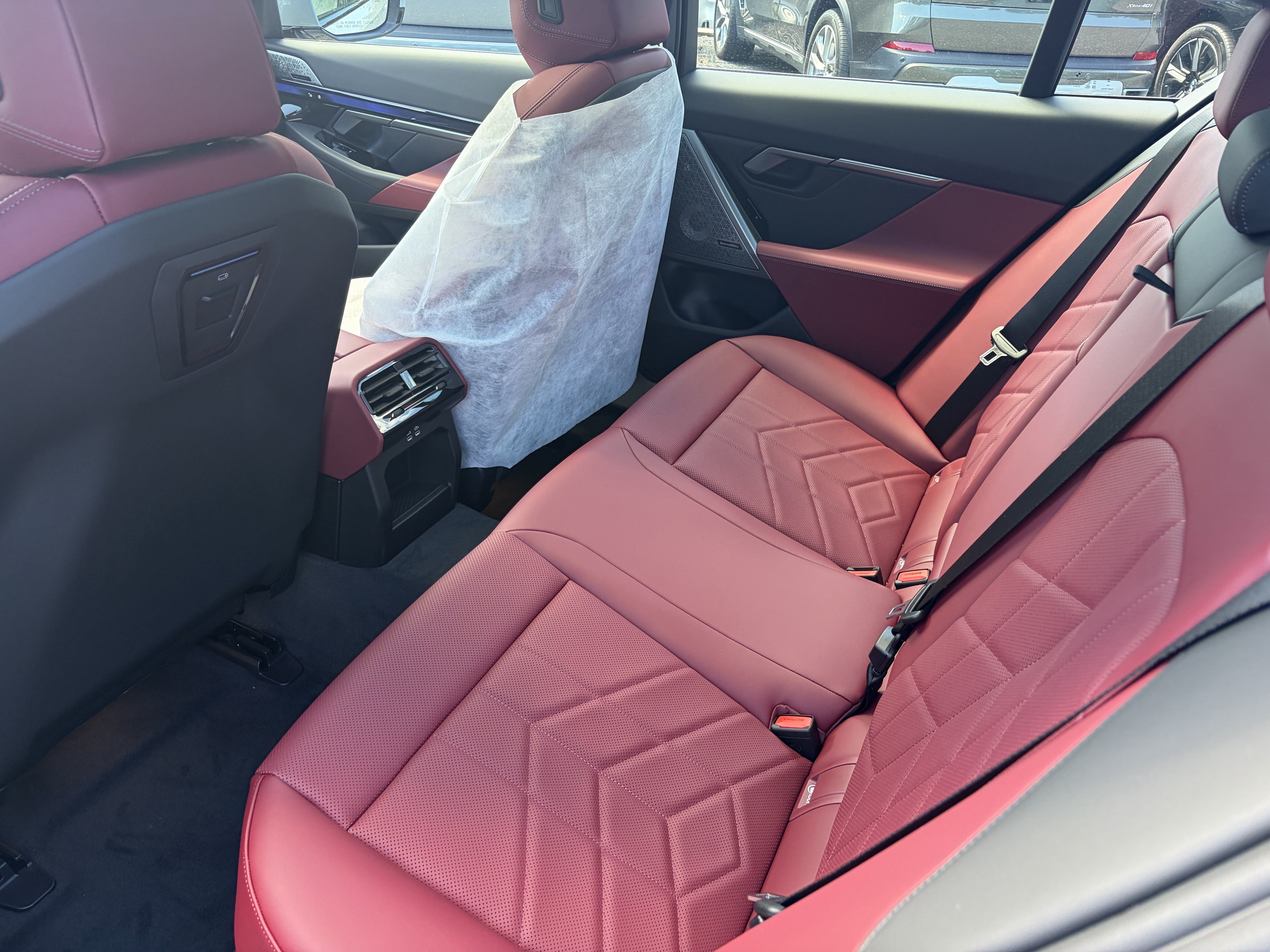New 2027 BMW 530i xDrive w/ M Sport Package AWD/4WD image 17
