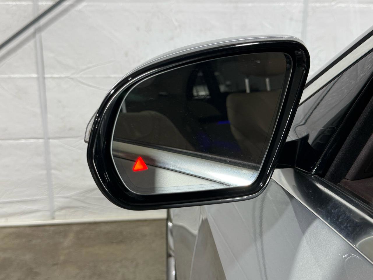 Used 2015 Mercedes-Benz S 550 Sedan w/ Premium 1 Package image 47