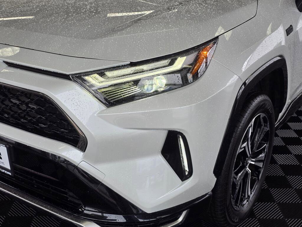 Used 2024 Toyota RAV4 XSE w/ Weather Package image 11