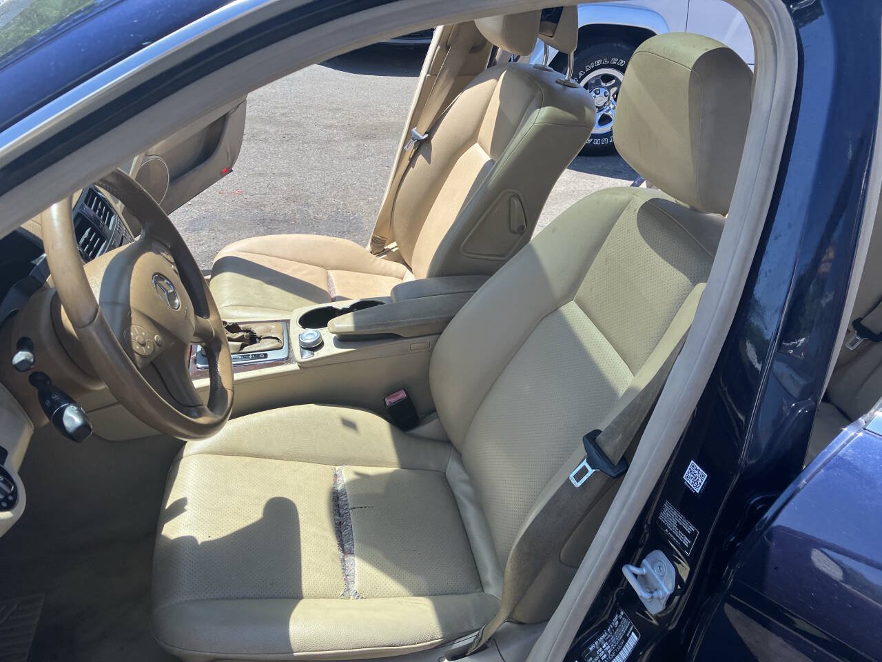 Used 2008 Mercedes-Benz C 300 4MATIC Sedan image 23
