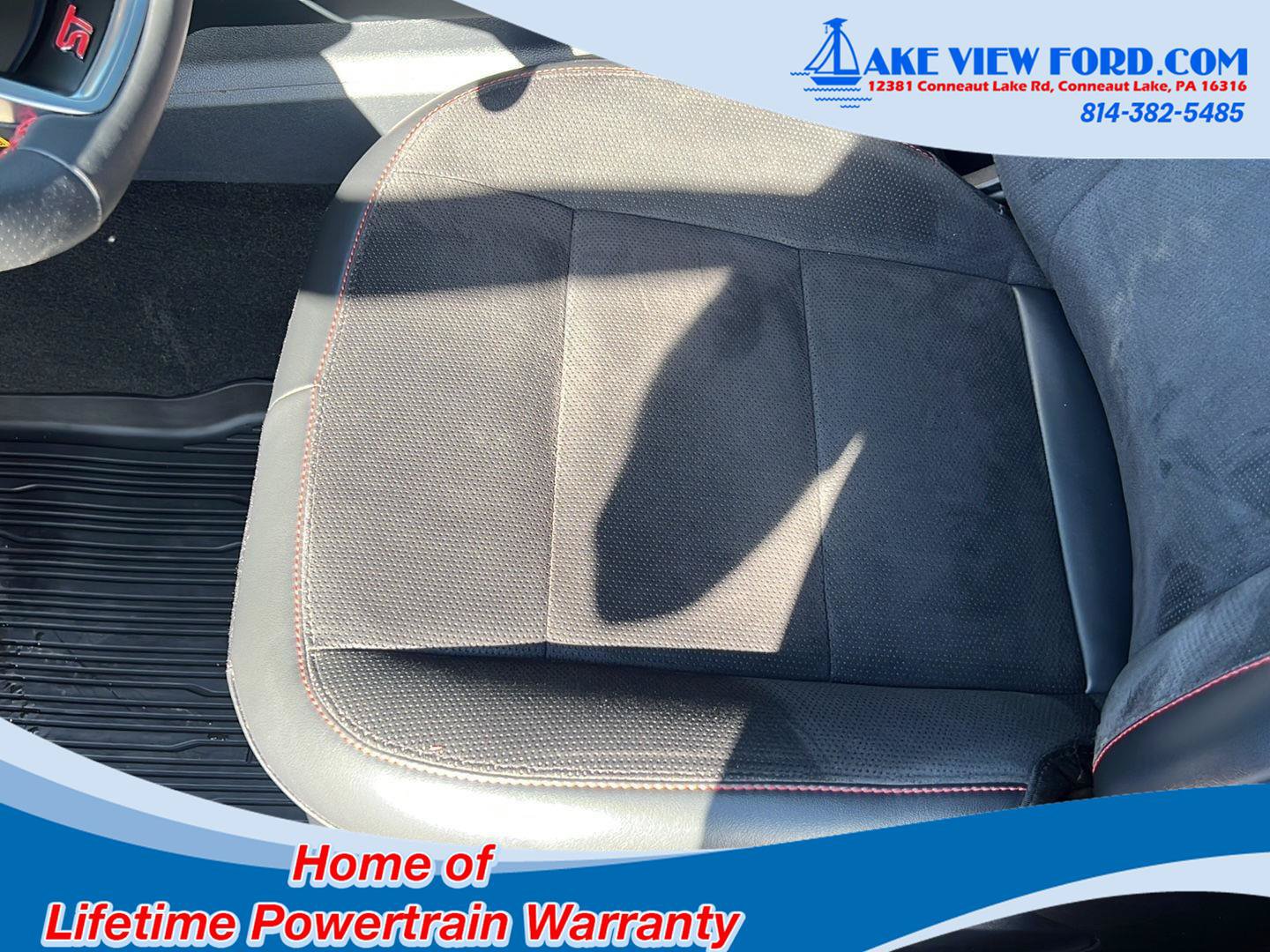Used 2025 Ford Explorer ST AWD/4WD image 29