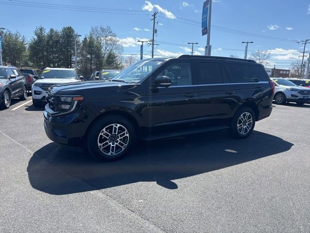 Certified 2025 Ford Expedition Max Active image 3