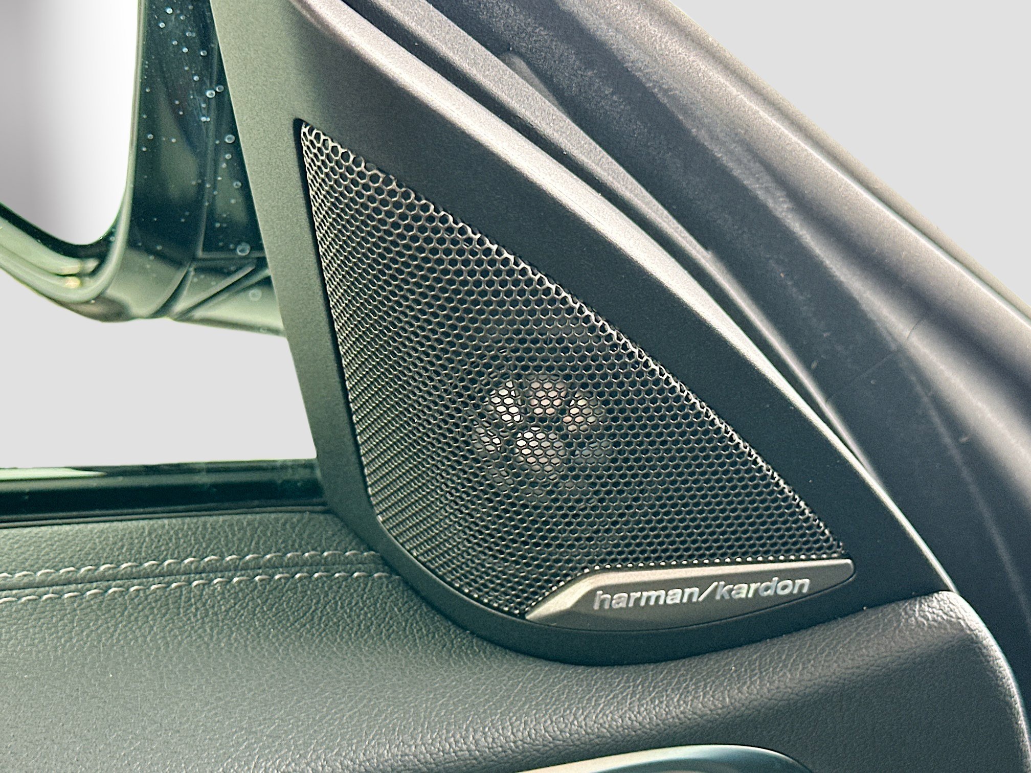 Certified 2024 BMW M440i Convertible RWD image 19
