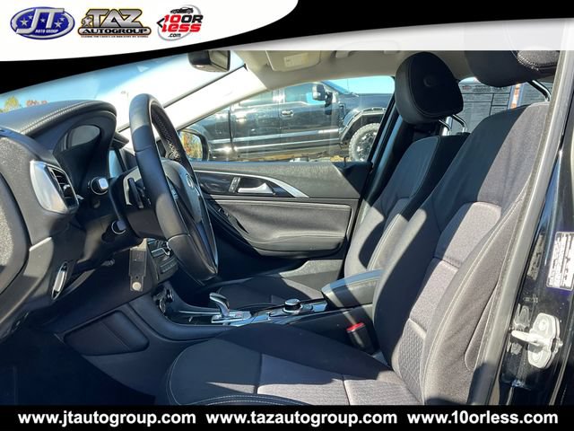 Used 2017 INFINITI QX30 FWD image 10
