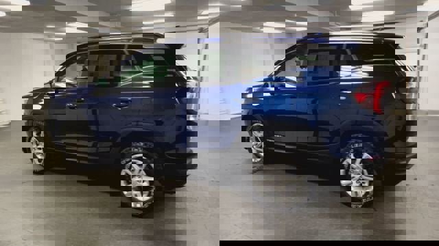 Certified 2022 GMC Terrain SLE w/ Driver Convenience Package image 6