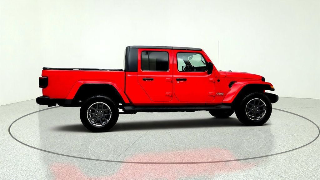 Used 2020 Jeep Gladiator Overland w/ Uconnect 4C Nav & Sound Group AWD/4WD image 4