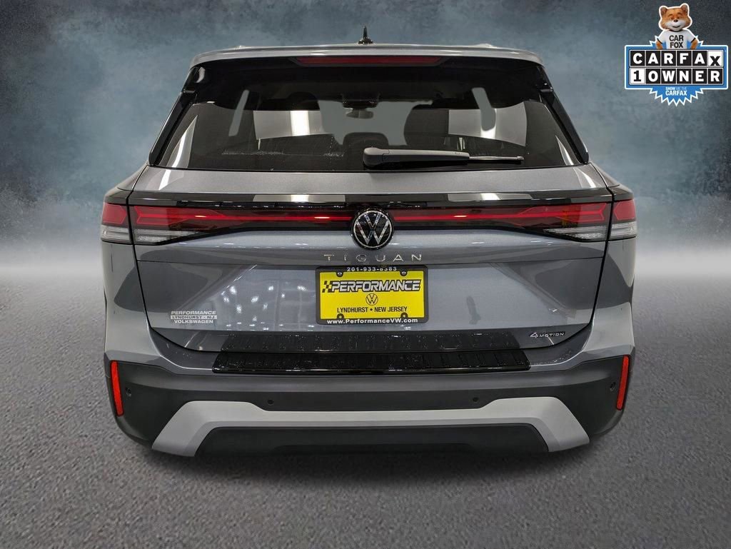Used 2025 Volkswagen Tiguan S image 5