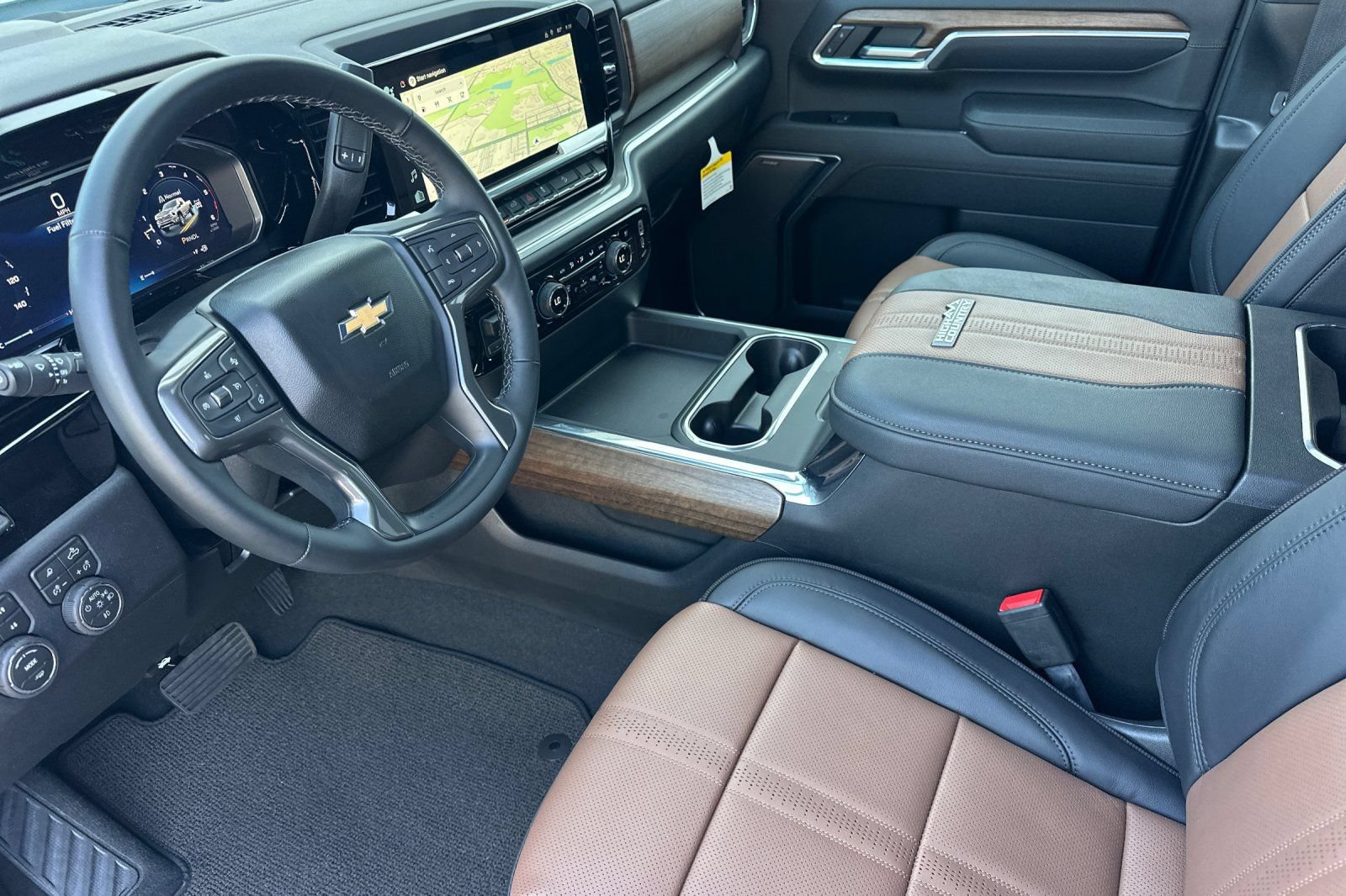 New 2026 Chevrolet Silverado 2500 High Country w/ High Country Premium Package AWD/4WD image 10