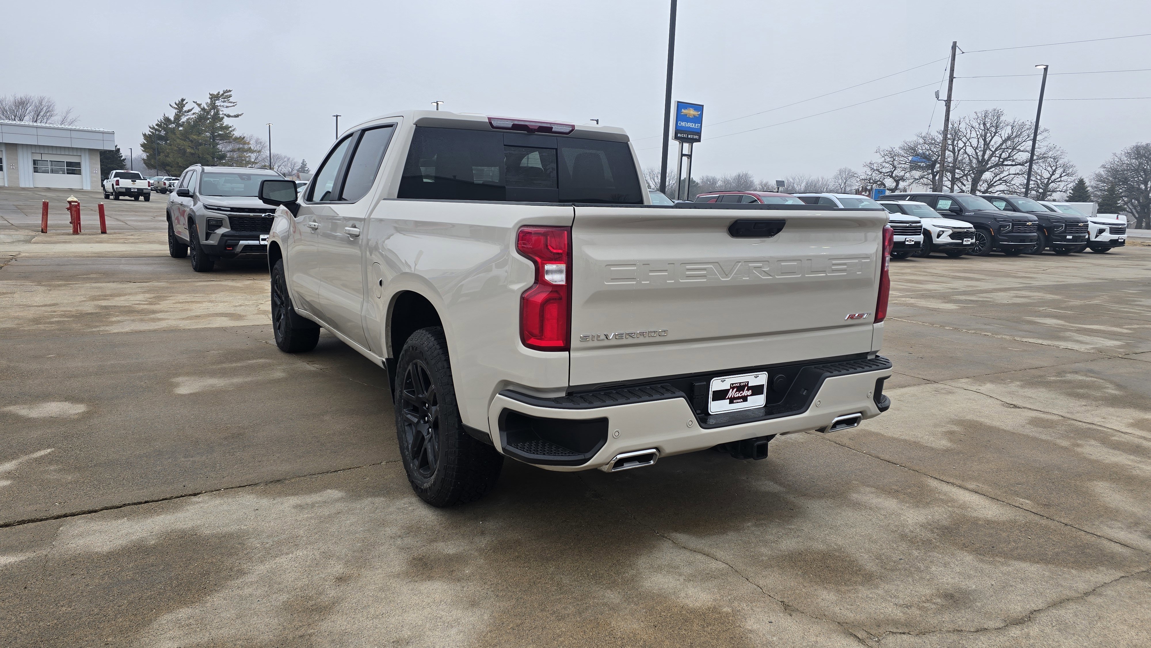 New 2026 Chevrolet Silverado 1500 RST w/ RST All Star Premium Package AWD/4WD image 7