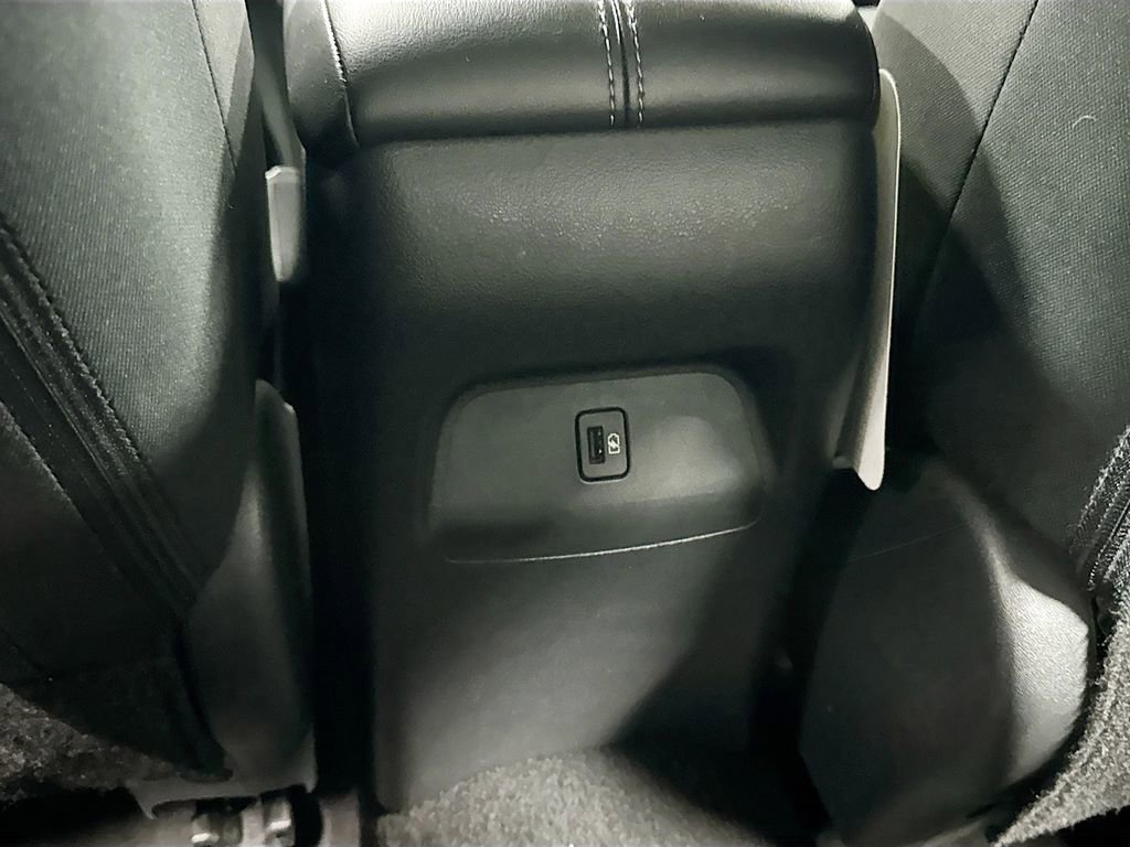 Used 2024 Nissan Sentra SV image 25