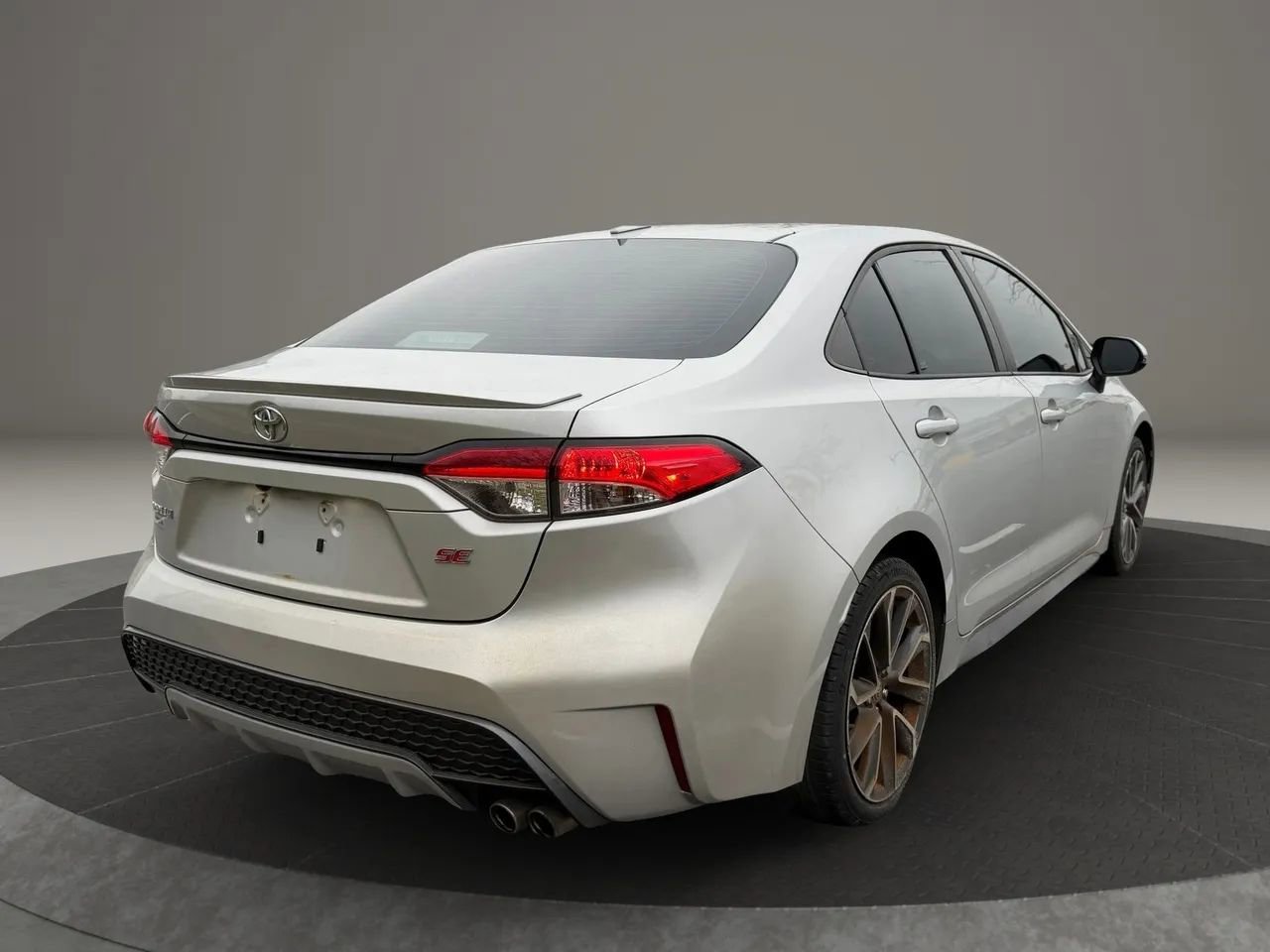 Used 2020 Toyota Corolla SE image 12