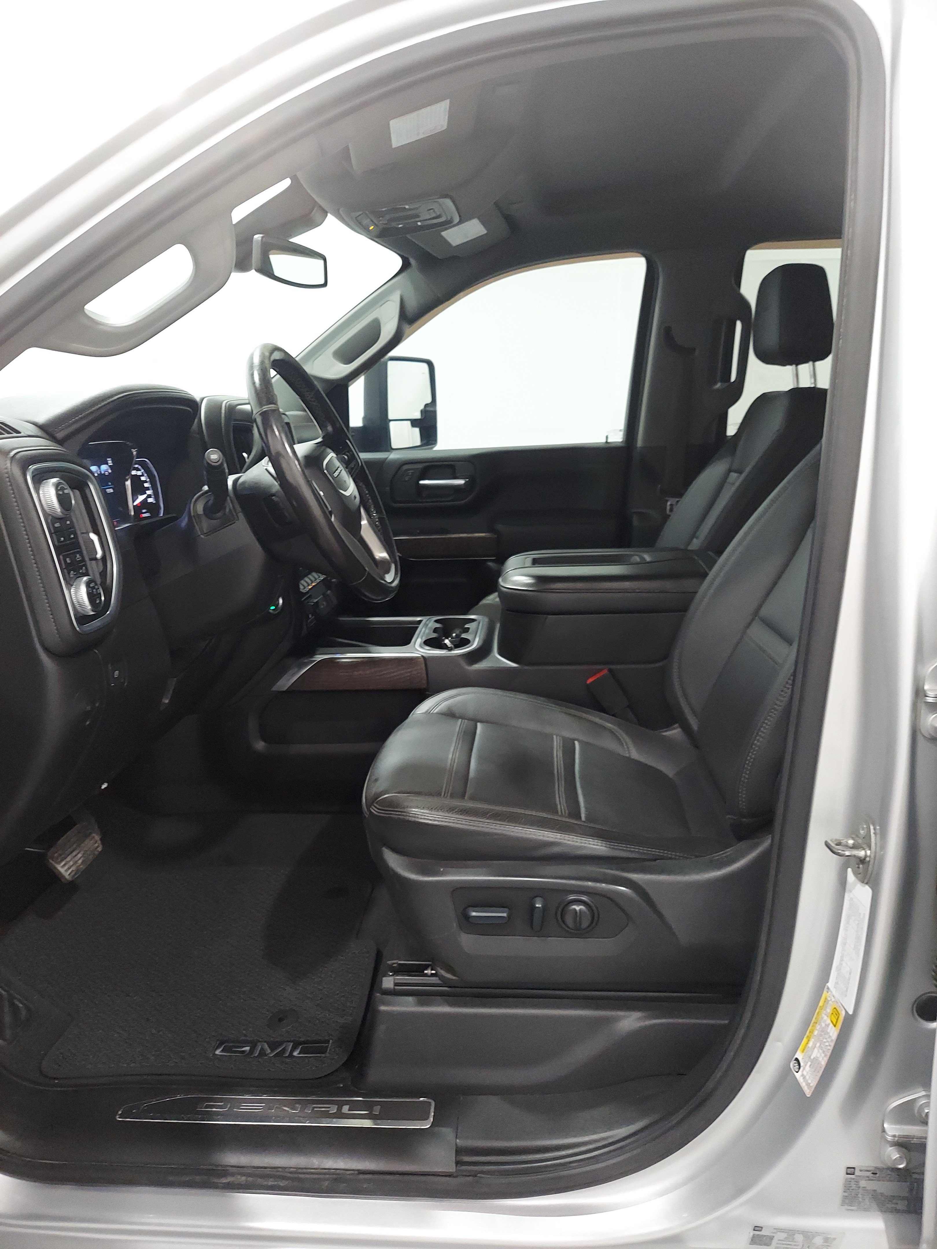 Used 2022 GMC Sierra 2500 Denali AWD/4WD image 14