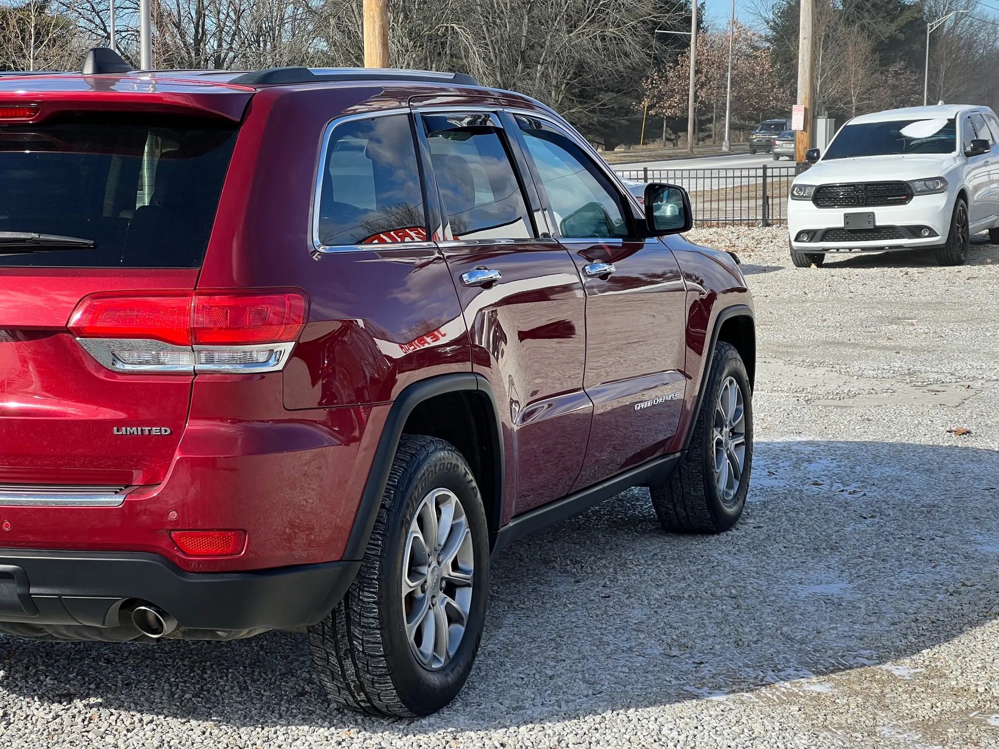 Used 2014 Jeep Grand Cherokee Limited w/ Luxury Group II image 8