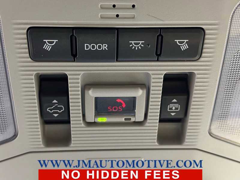 Used 2020 Toyota RAV4 Limited image 38